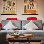 Asten-lodge *
