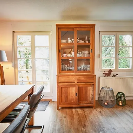 Asten-lodge Feriehus *