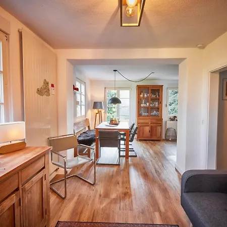 Asten-lodge 別荘 ヴィンターベルク